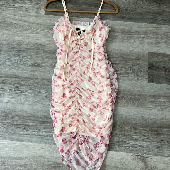 Sbetro ruched bodycon dress medium - Picture 4 of 8